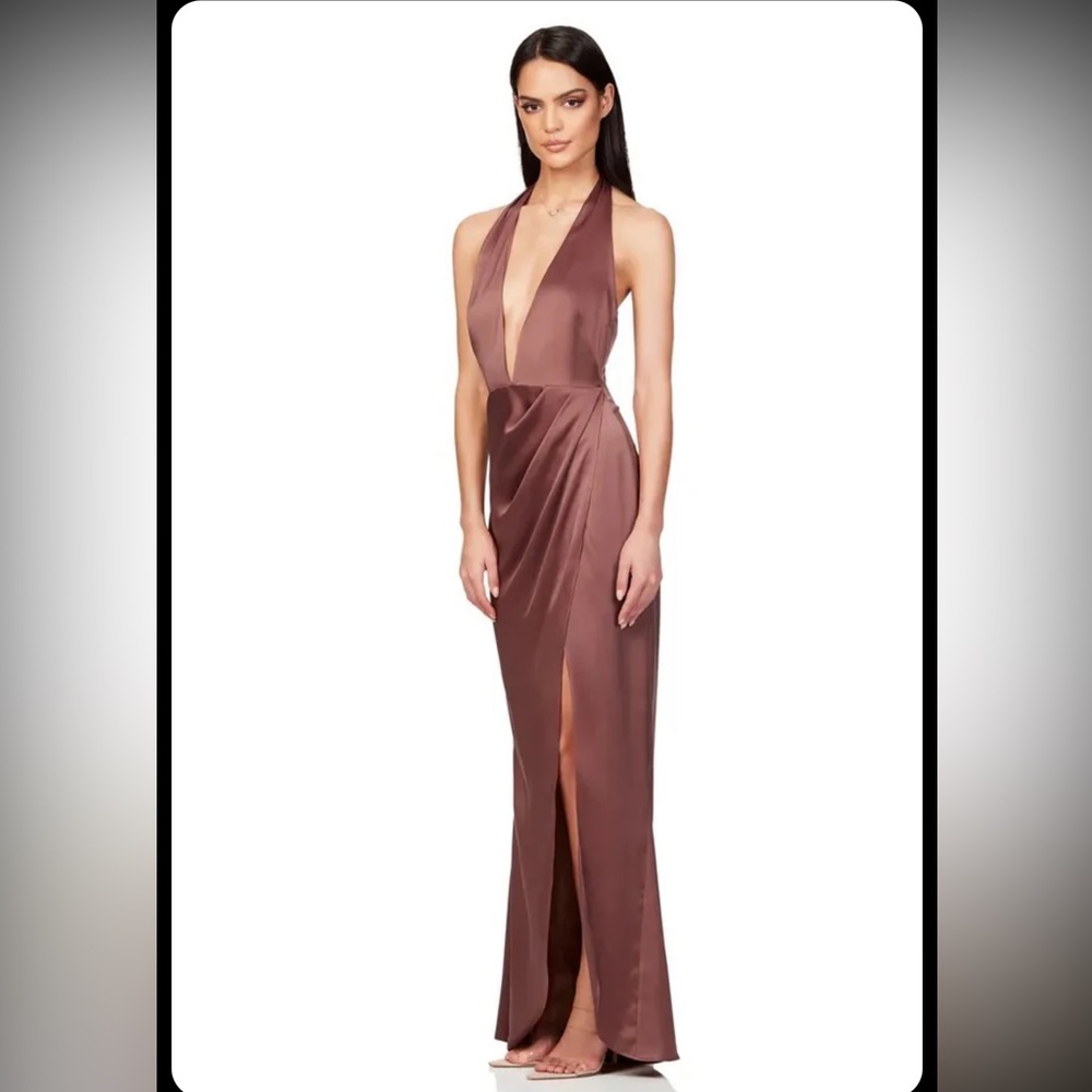 Nookie Dress sz Médium 
Stella Satin Plunge Gown